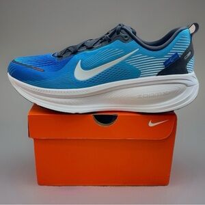 Size 10.5 - Nike Vomero 18 Deep Blue Chicago Marathon Running IH4112-902 Men’s